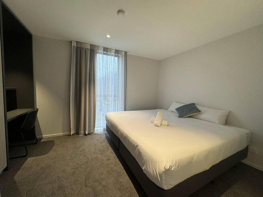Apartmán Black-Luxe Living In The Heart Of City Christchurch Exteriér fotografie